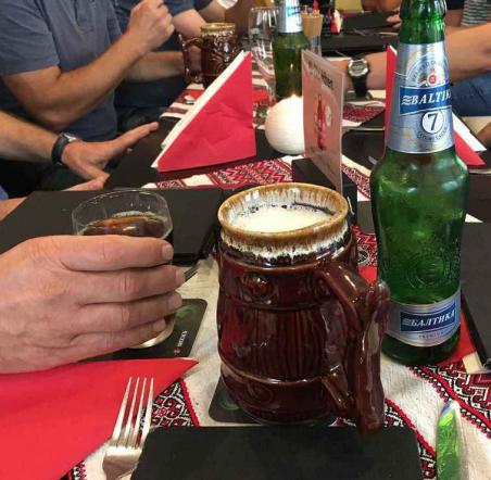 Ma'achte auf den Schaum